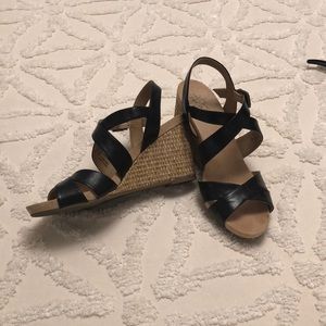 Life Stride ladies shoes size 7.5